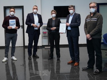 Urkundeüberreichung